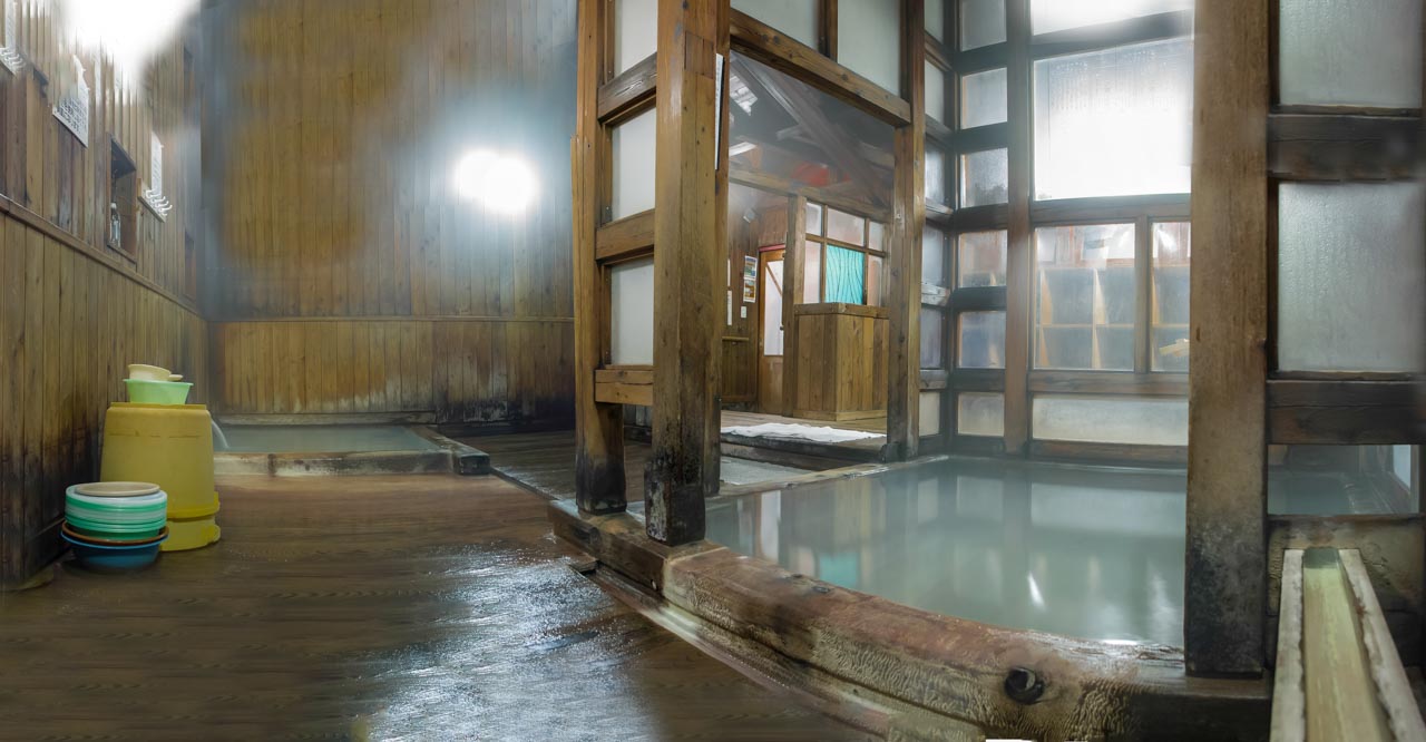 Shirahata no yu, one of the outside hot springs in Kusatsu onsen,Gunma,Japan