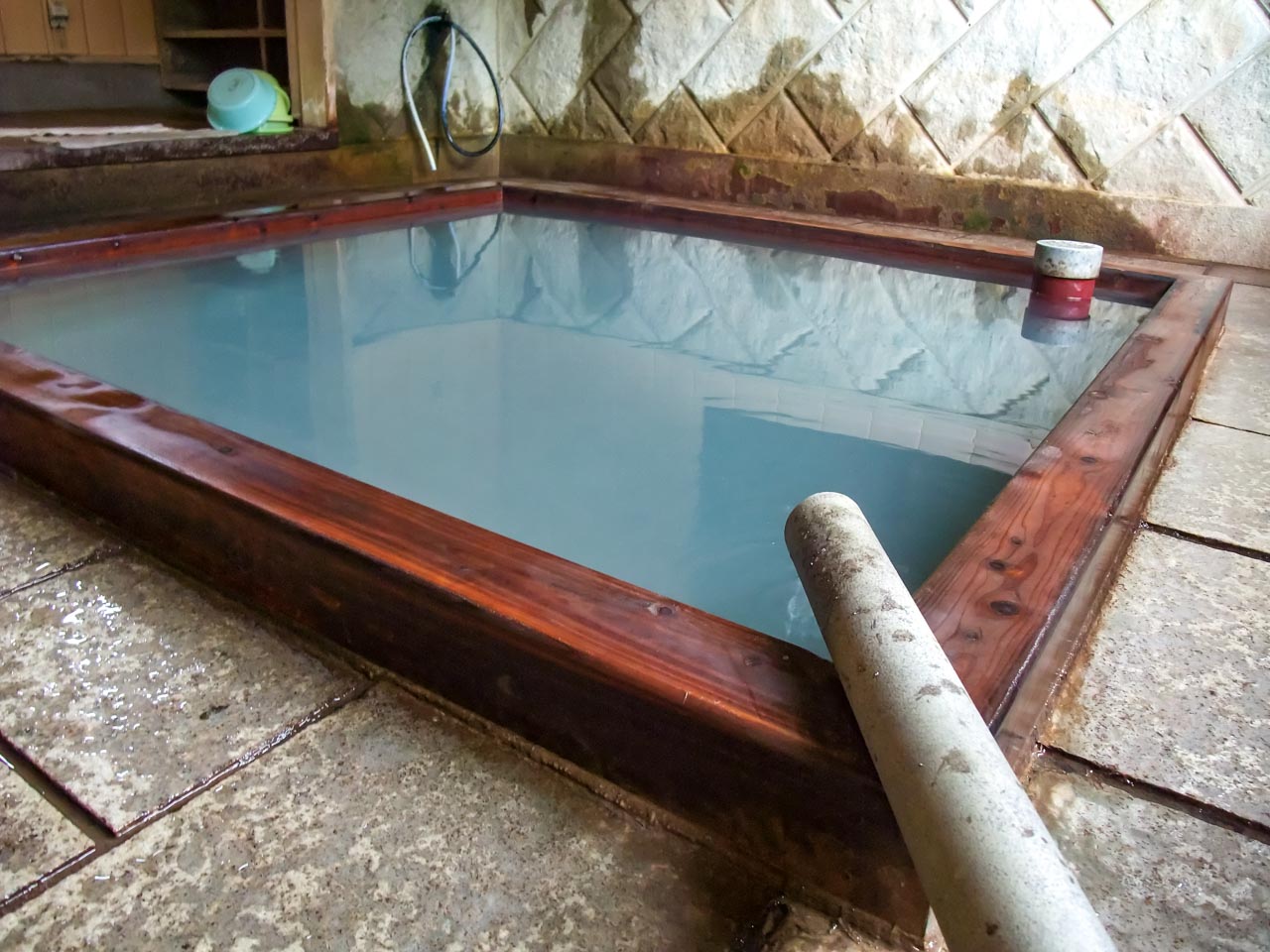 Kakujyusen public bath in Beppu Myoban onsen,Oita,Japan
